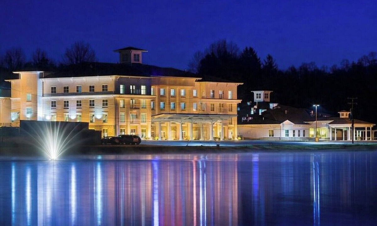 DuBois Hotel | Tannery Suites