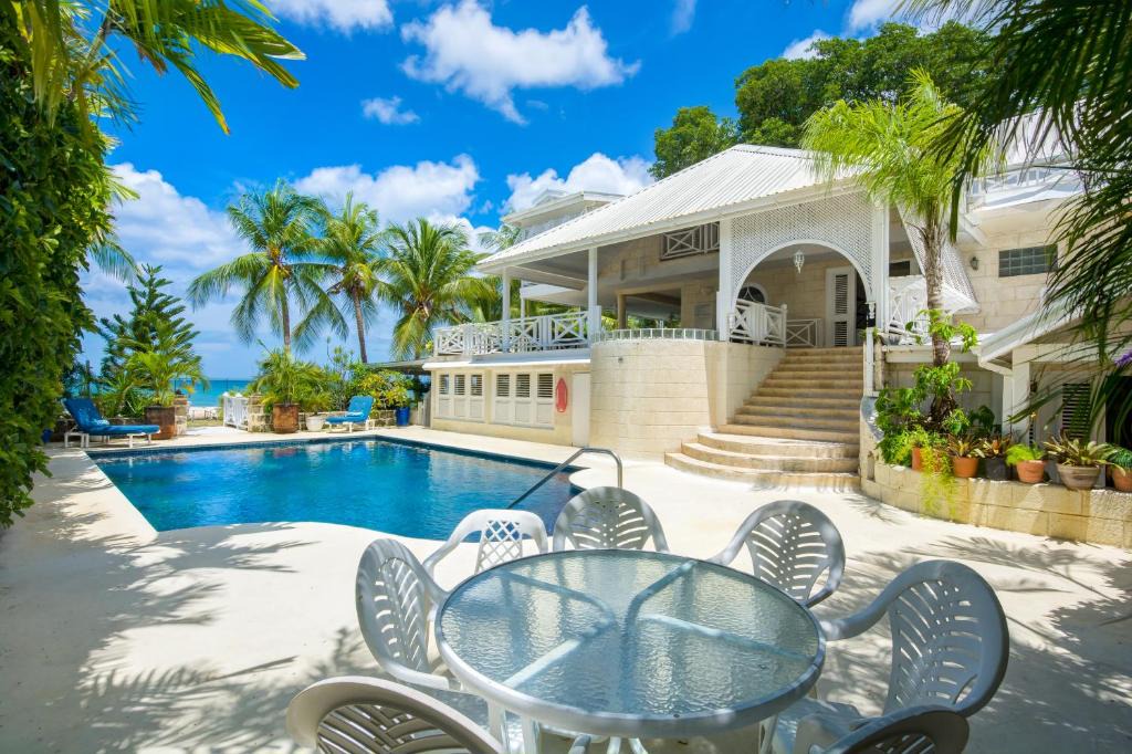 Brighton House | Tantalus Villa