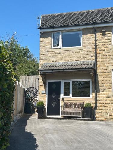 Silsden House | Tar Top