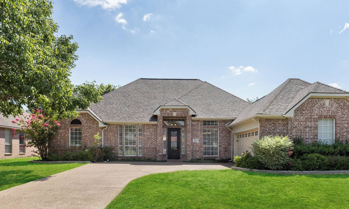 McKinney House | TCH - Spacious 4bd/2.5ba McKinney Home w/Workspace
