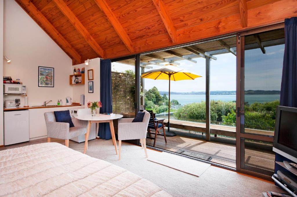 Russell Villa | Te Manaaki Villa