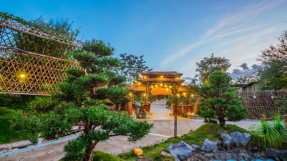 Bao Loc Hotel | Tea Resort
