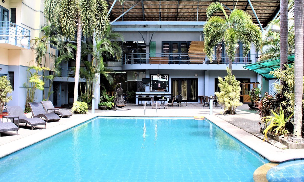 Santa Rosa Hotel | Technopark Hotel