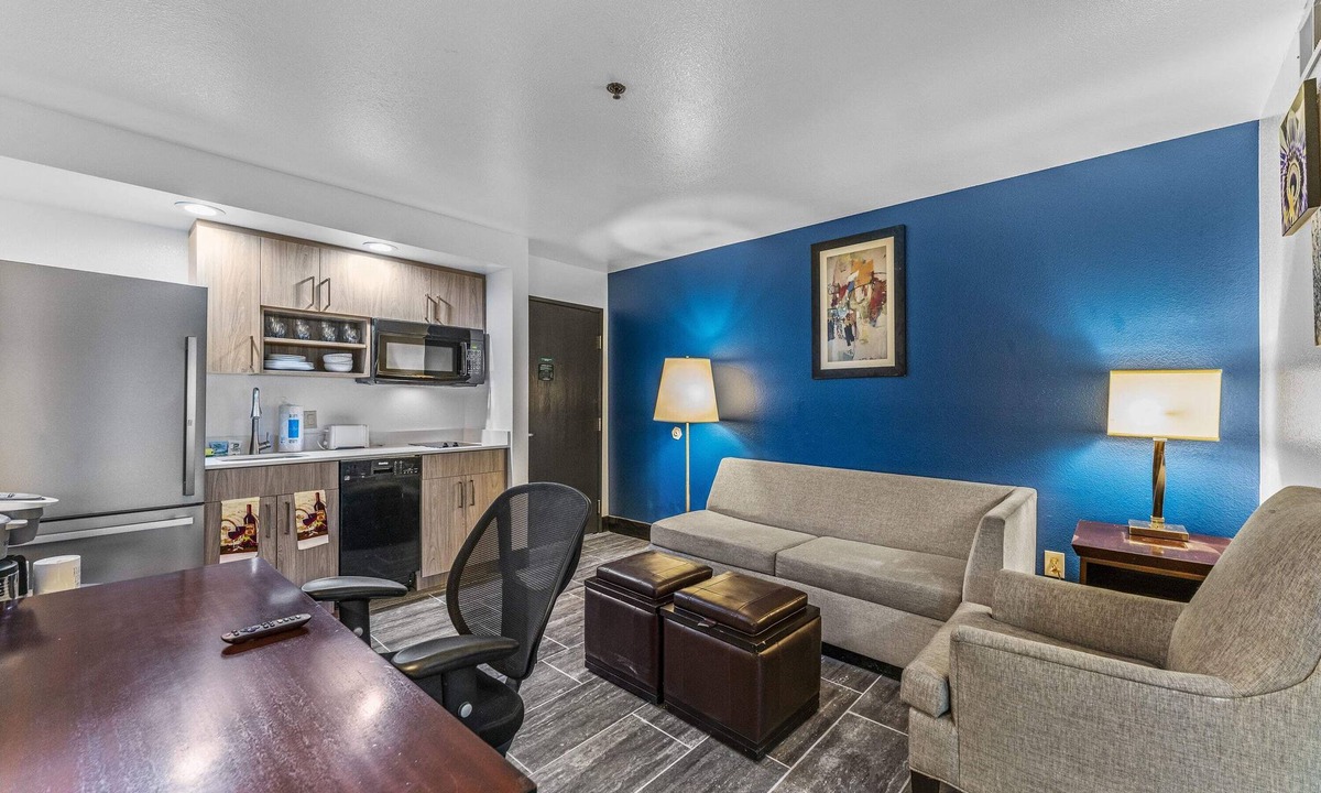 Tempe Apartment | Tempe Studio 2 King Size beds