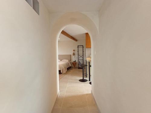 Pica Galo Apartment | Templlo Residences Cozy Coastal Private Studios near Lisbon