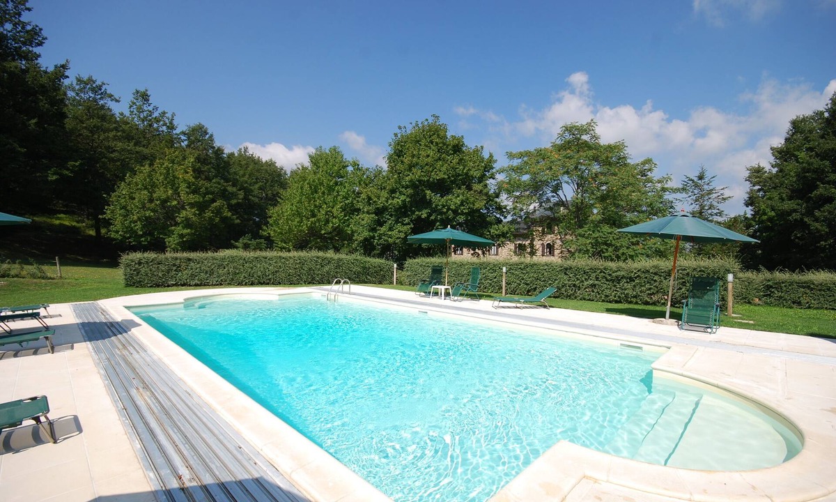 Casteldelci Villa | Tenuta d’Elci – Private Estate for 14 | Private Pool, Nature & Total Privacy