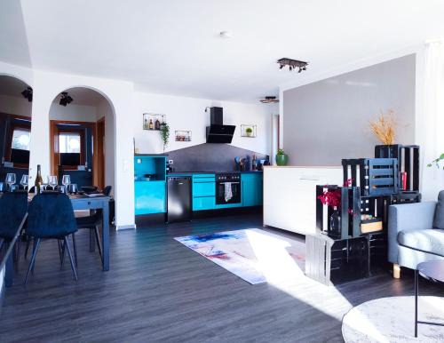 Steinenbronn Apartment | Terminal Design Apartment - Terrasse & waipu TV, nahe Stuttgart Messe & Böblingen