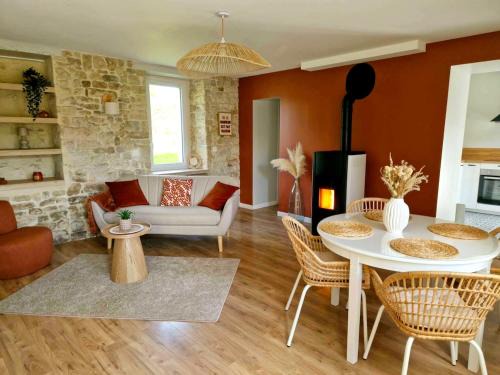 Maisons House | "Terra cottage" - Escapade entre Bayeux et les plages du Débarquement !