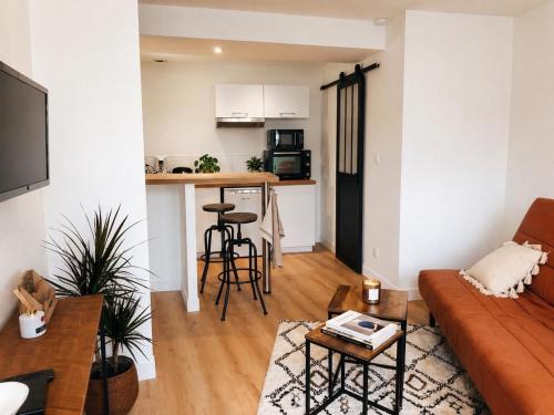 La Rochelle Apartment | TERRA Studio cosy et calme proche du centre avec parking TV et Wifi