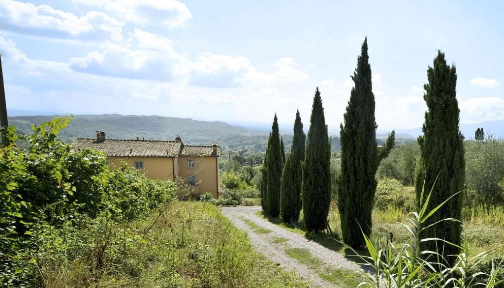 Capannori Villa | Teto by Salogi Villas