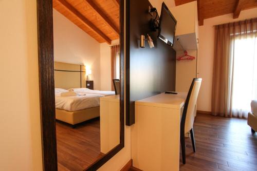 Garda House | Thai Orchidee Restaurant&Rooms