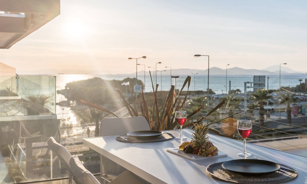 Alimos Apartment | Thais D2 Penthouse Apartment