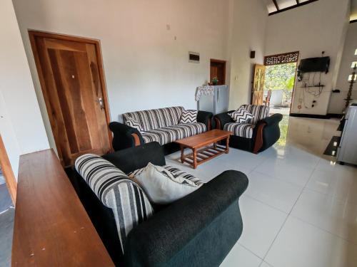 Thalaramba Villa | Thaksilu Home