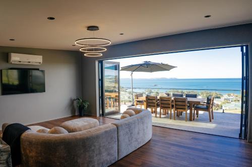 Coopers Beach Villa | Thalassa - Luxury at the Heights of Cooper's Beach