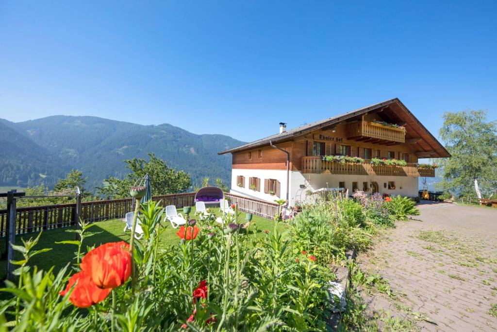 Tires House | Thalerhof Tiers