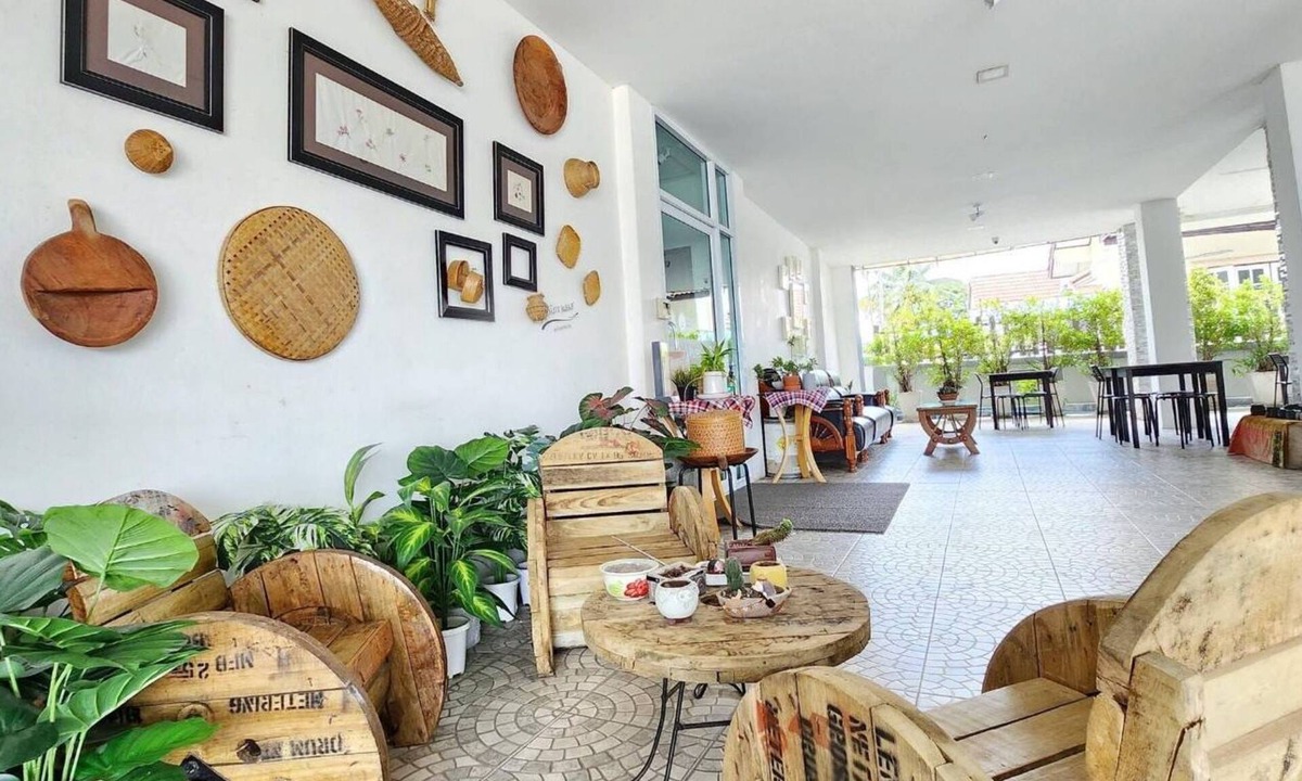 Lam Plai Mat Hotel | Thanaphat Place