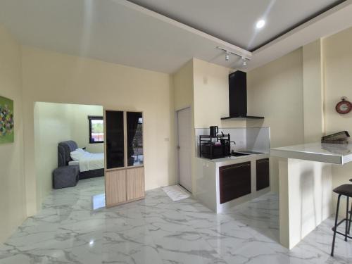 Phen Apartment | Thani Resort