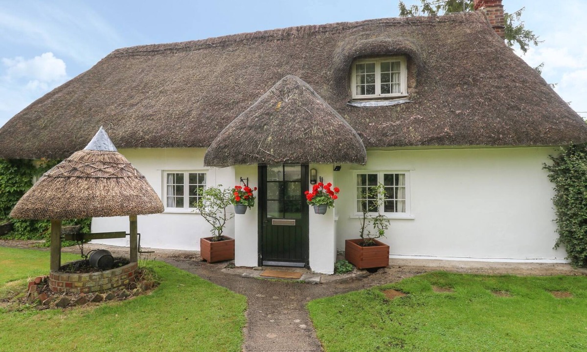 Buckland Newton Cottage | Thatch Cottage