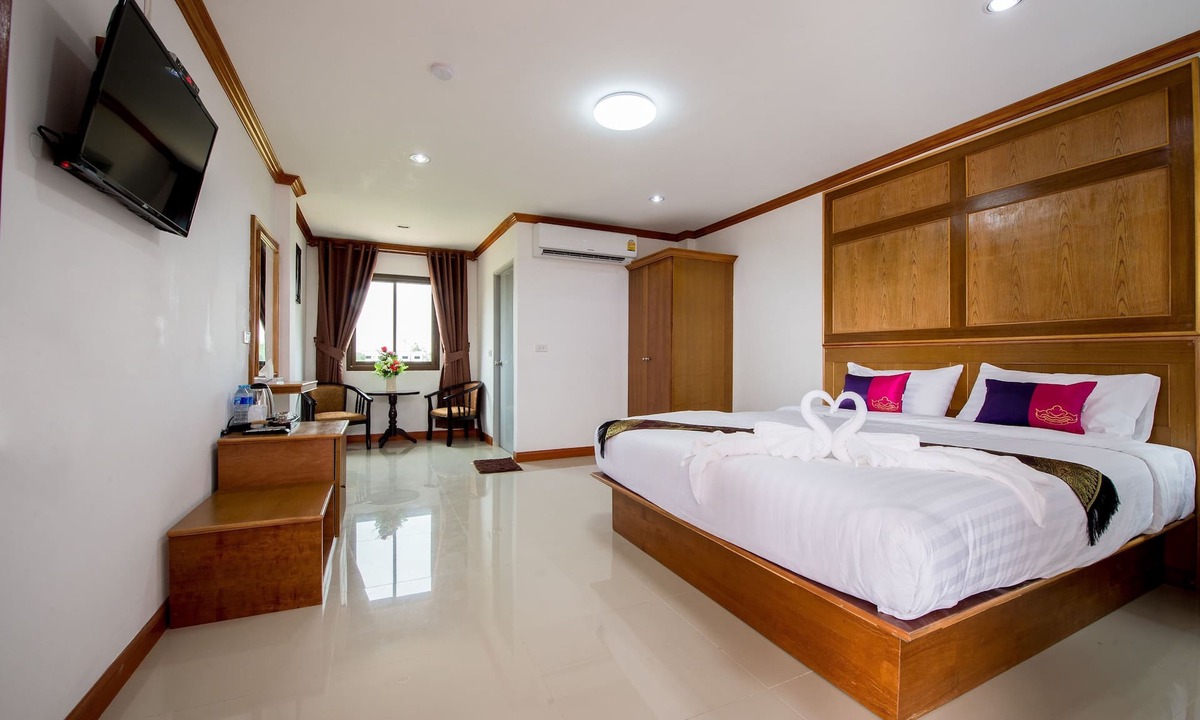 That Phanom Hotel | Thatphanom View Hotel