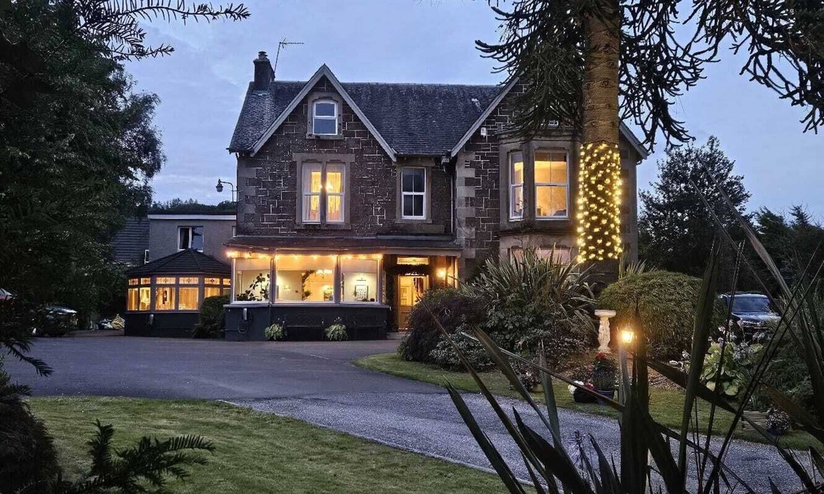 Callander Hotel | The Abbotsford