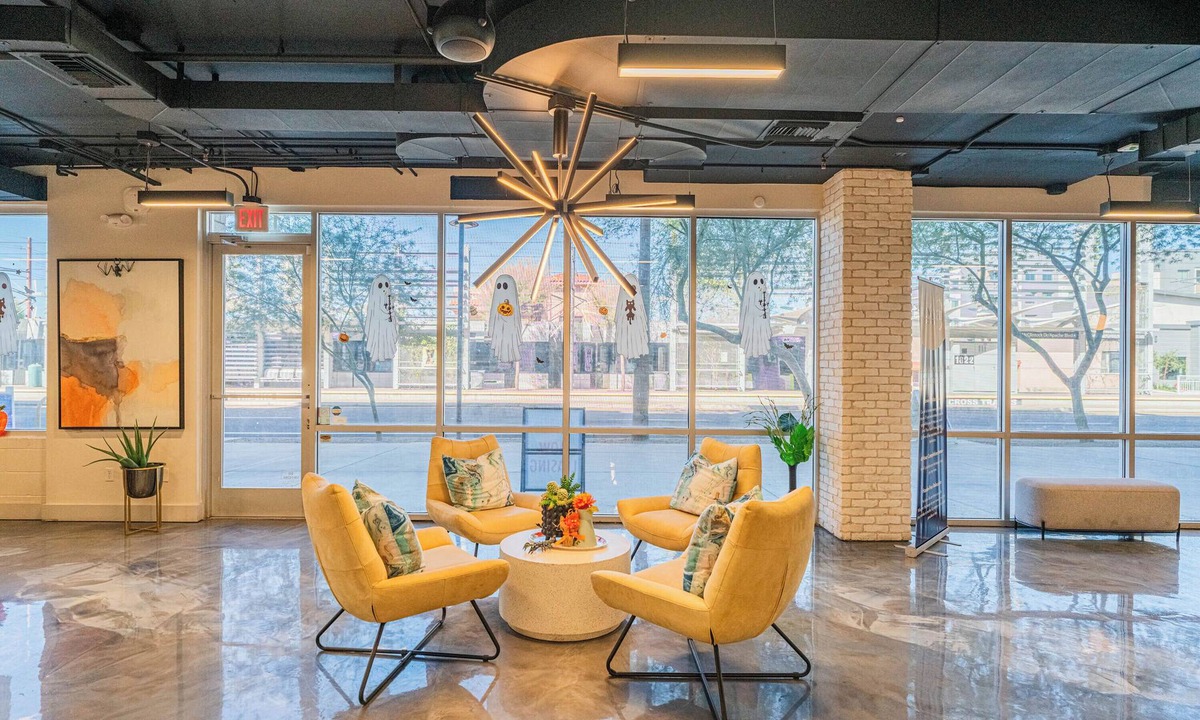 Tempe Hotel | The Access Upscale Stay with Pool-Gym-EV