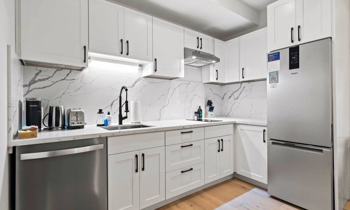 Pacific Heights Apartment | The Addison by Kasa | Welcoming Queen Studio | San Francisco