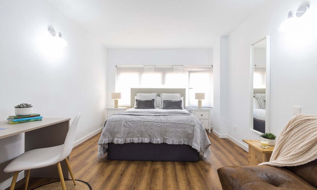 Sant Francesc Apartment | The Apolo Studio in Downtown by Florit Flats