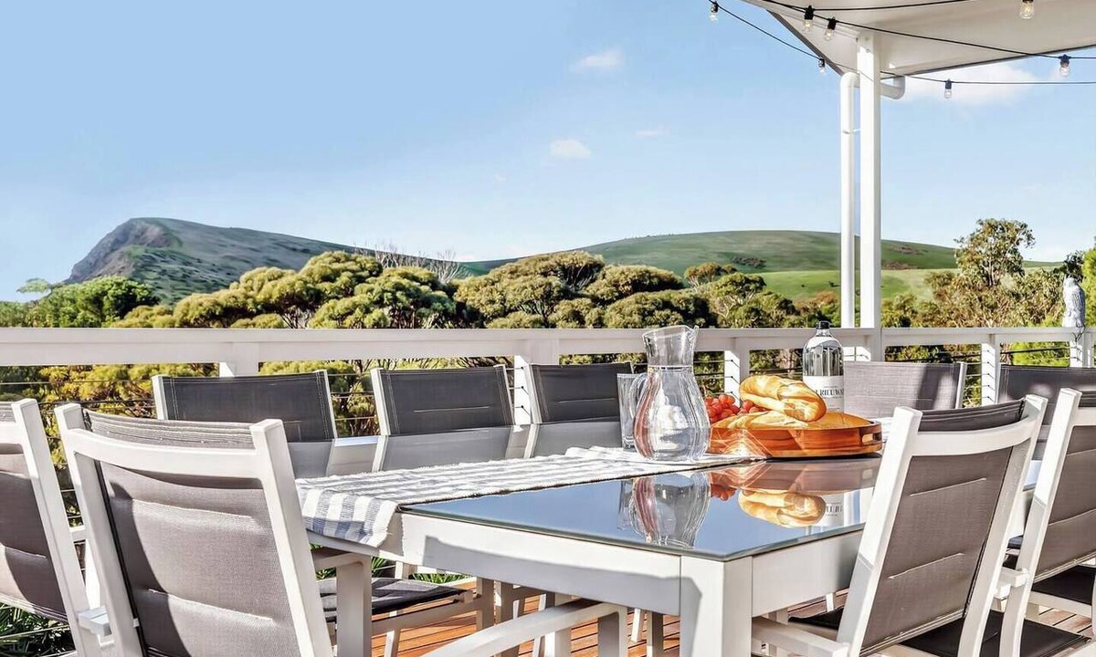 Second Valley House | The Ark Beachside Sanctuary with Valley Views