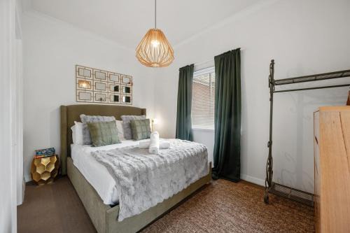 Perth Apartment | The Art Deco Darling - Espresso & Velvet on Bulwer