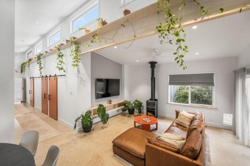 Aldinga Beach House | The Ausly Architectural Coastal Retreat with pool pet friendly