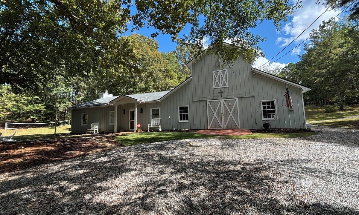 West Point House | The Barn at Davis Pond