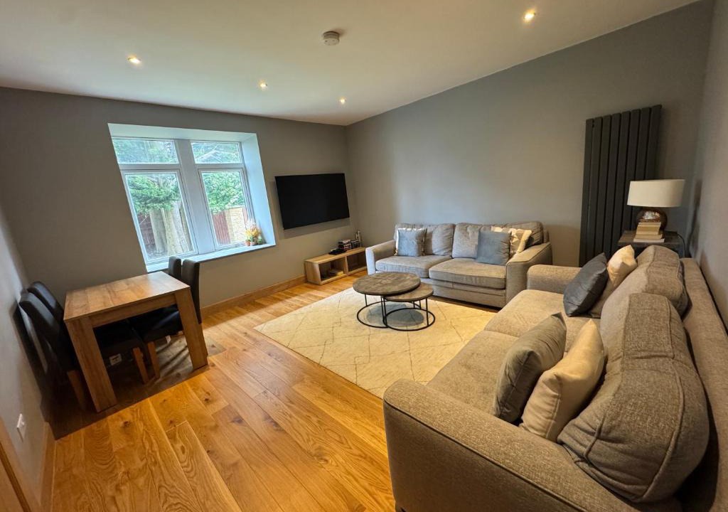 Hawkhead Apartment | The Barn