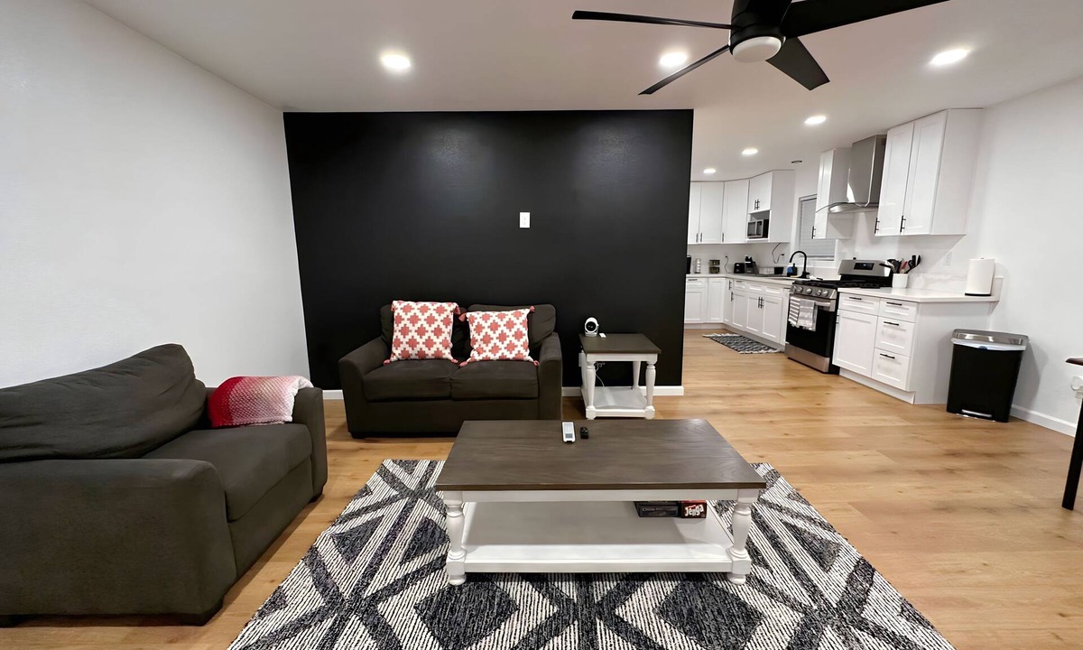 Lancaster House | The Barndominium