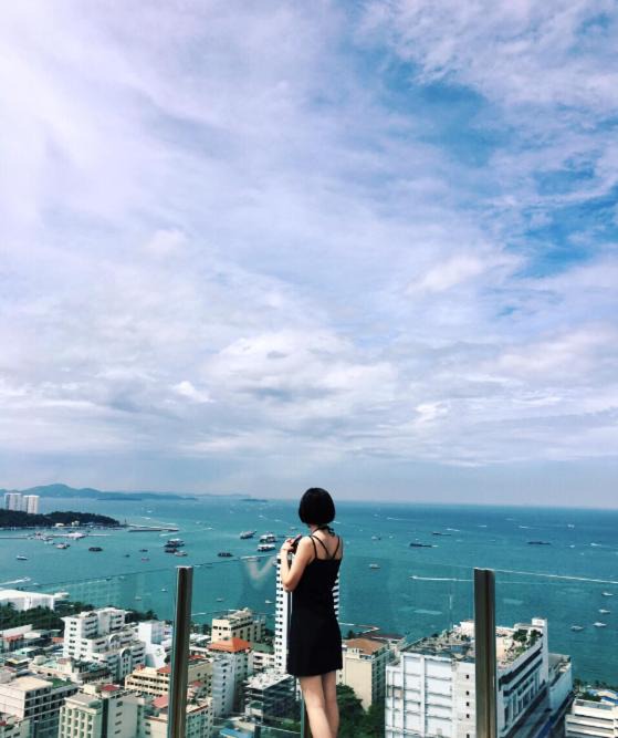 Central Pattaya Apartment | The Base Central Pattaya Infinity Pool
