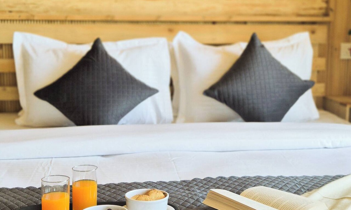 Ani Bed & Breakfast | THE BATOT- Old Britishers Route