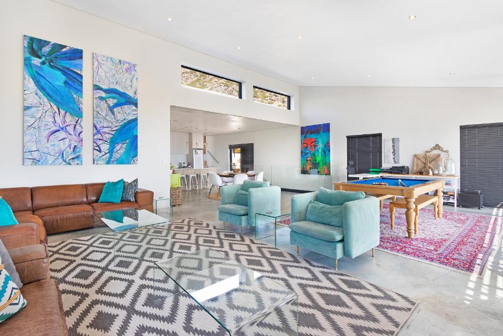 Pringle Bay House | The Baydreamer, where the view soothes your soul