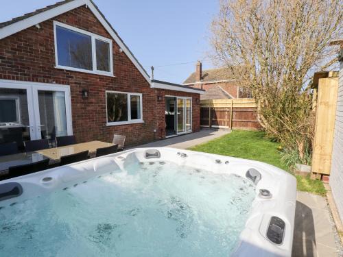Mablethorpe and Sutton House | The Beach Haven