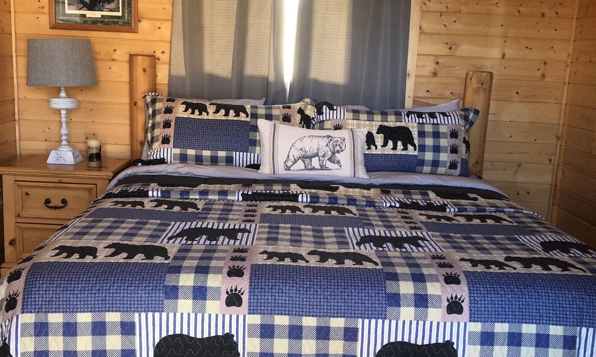 Clark Cabin | THE BEAR LODGE