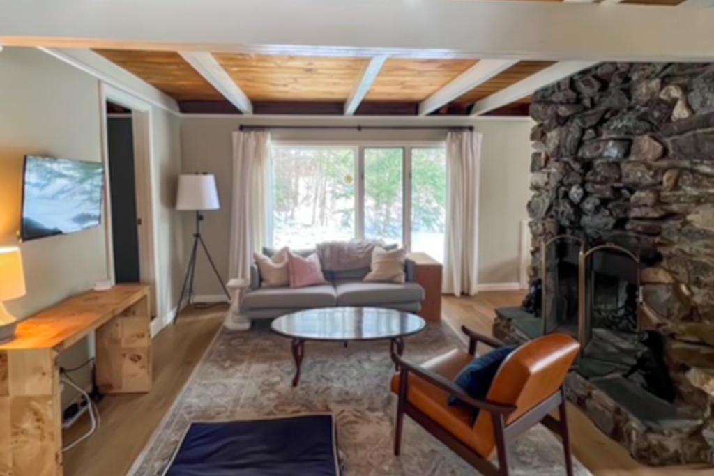 Tuftonboro House | The Beech Cottage