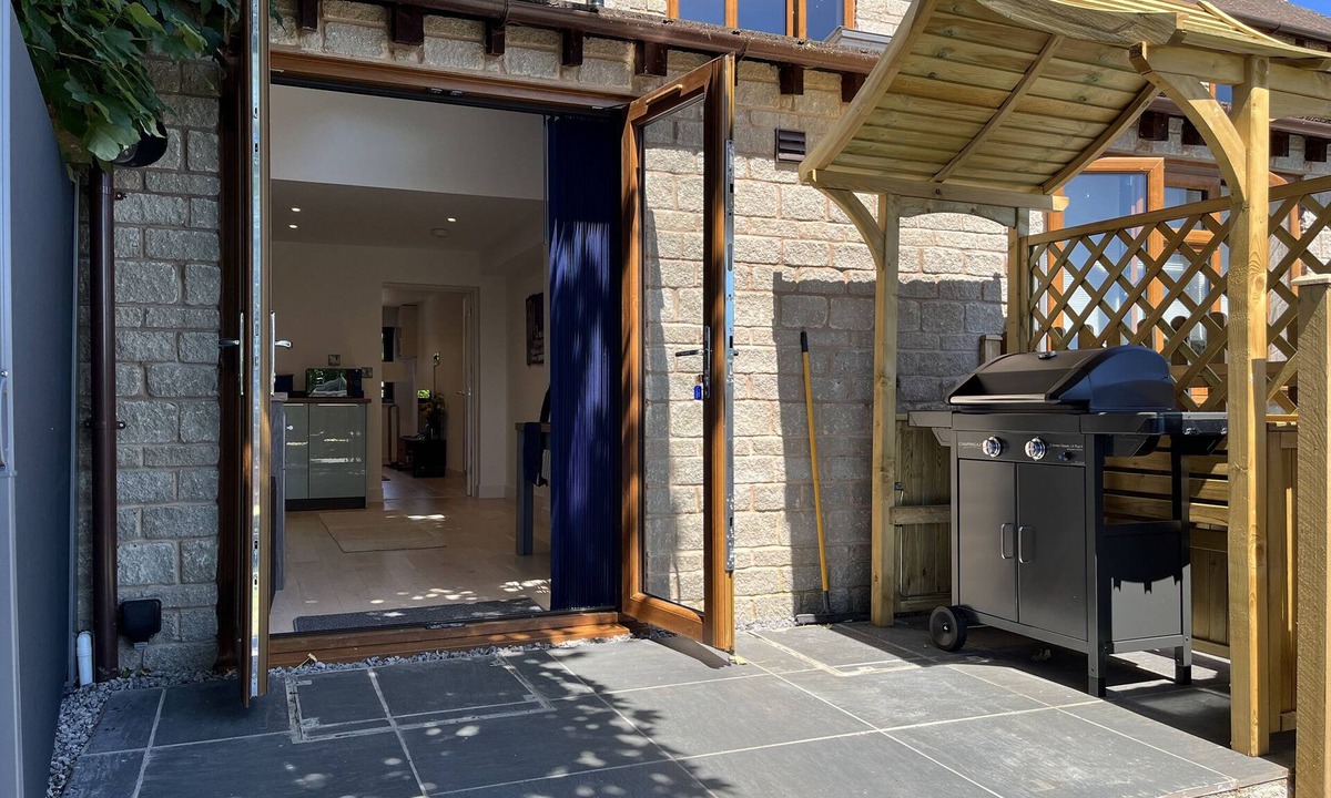 Pitchcombe Cottage | The Belfry