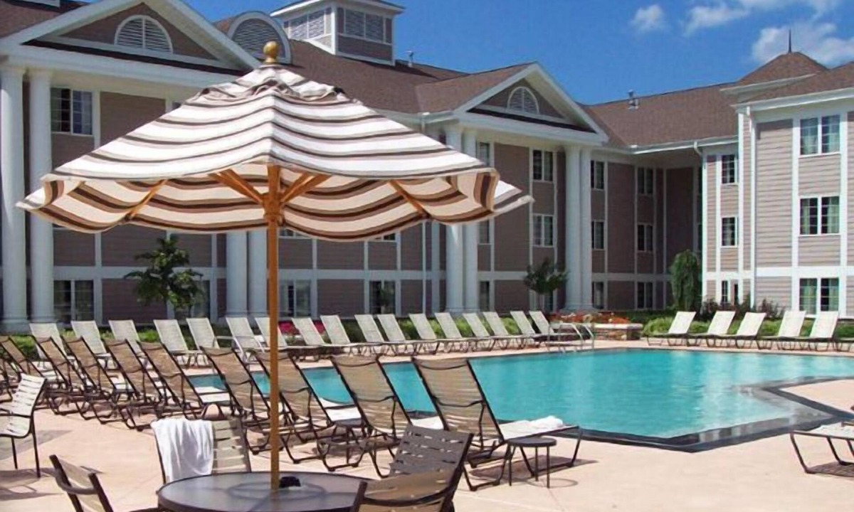 Aurora Hotel | The Bertram Inn & Conf Ctr Trademark Collection by Wyndham