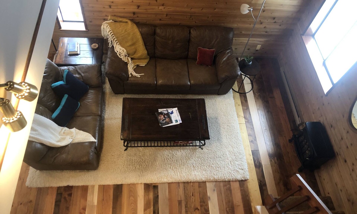 Comox House | The Bird House in Comox