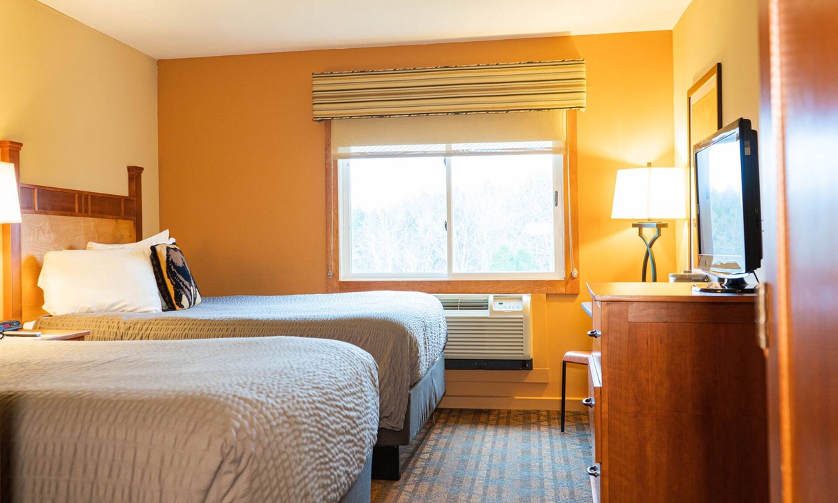 Stratton Mountain Resort | The Black Bear Lodge at Stratton Mountain Resort