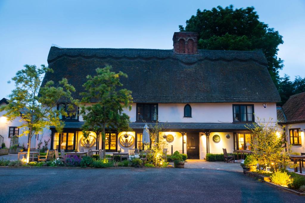 Balsham Hotel | The Black Bull Inn