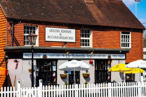 Halland Hotel | The Blacksmiths Arms