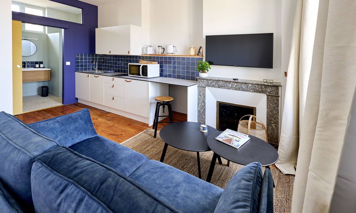 Capucins - Victoire Apartment | The Blue Nest, Studio at Victoire Square