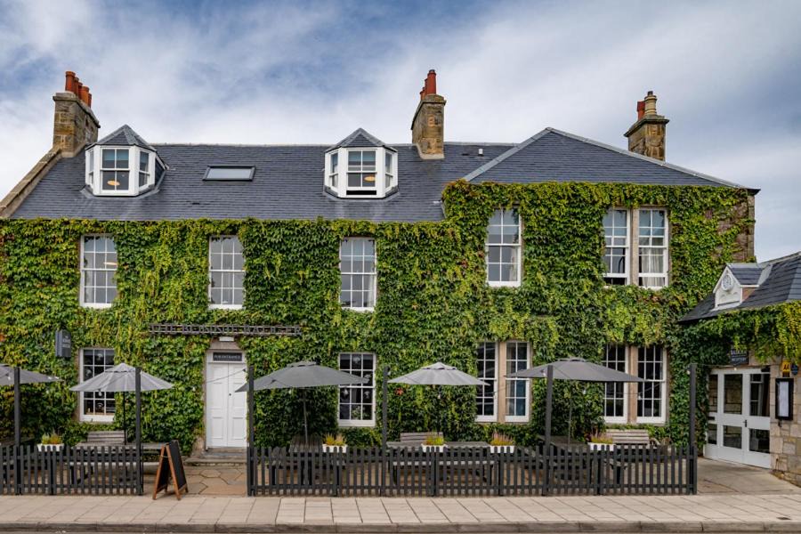 Gullane Hotel | The Bonnie Badger