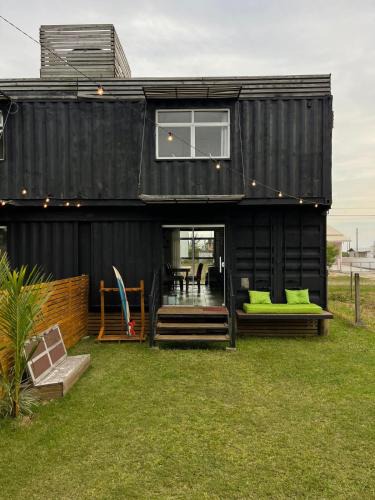 Laguna House | The Box Container House casa oceano