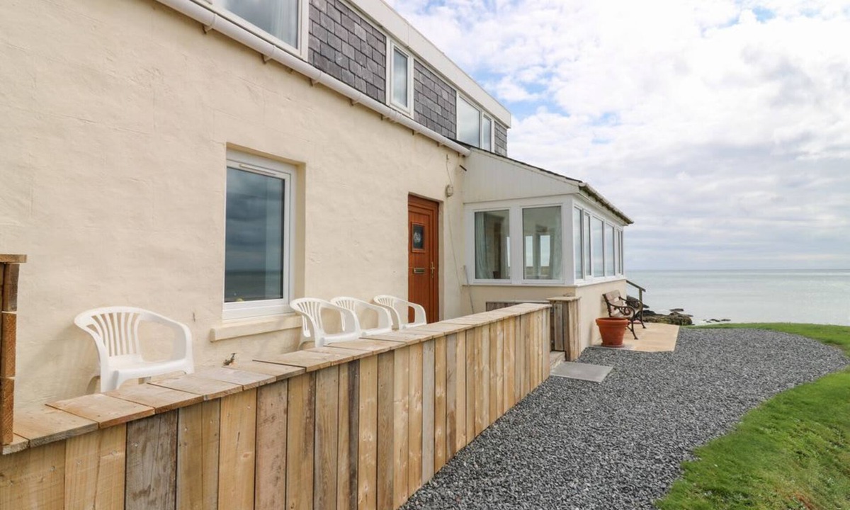 Ellon Cottage | The Breakers, Newburgh, Aberdeenshire
