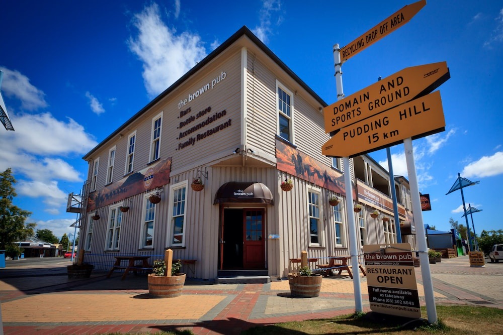 Methven Hotel | The Brown Pub